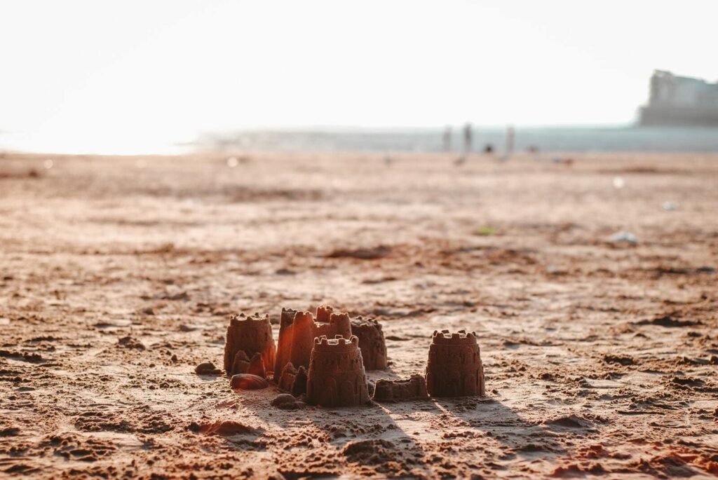 Build sand castles