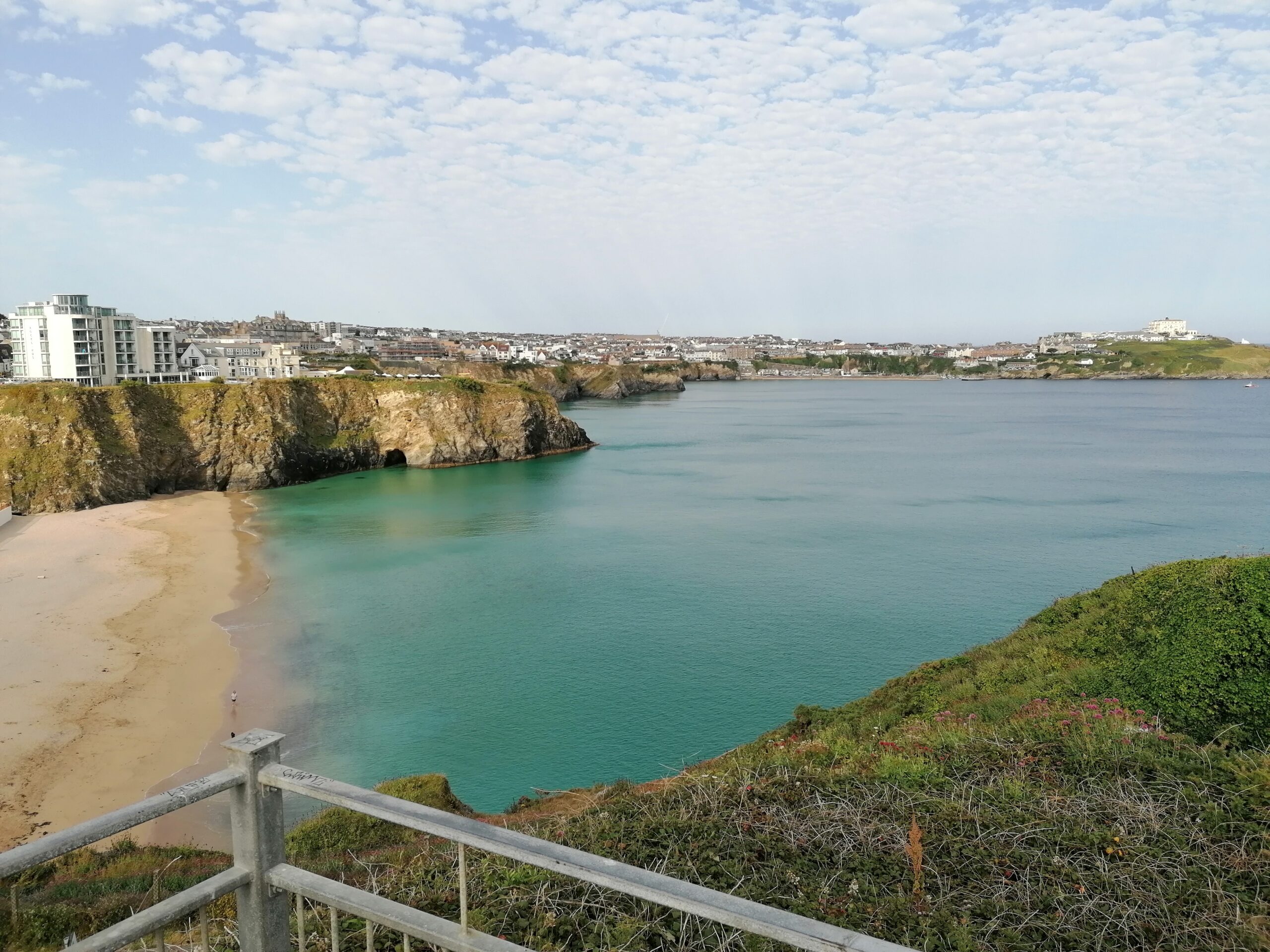 Image looking over Padstow beach from the cliff